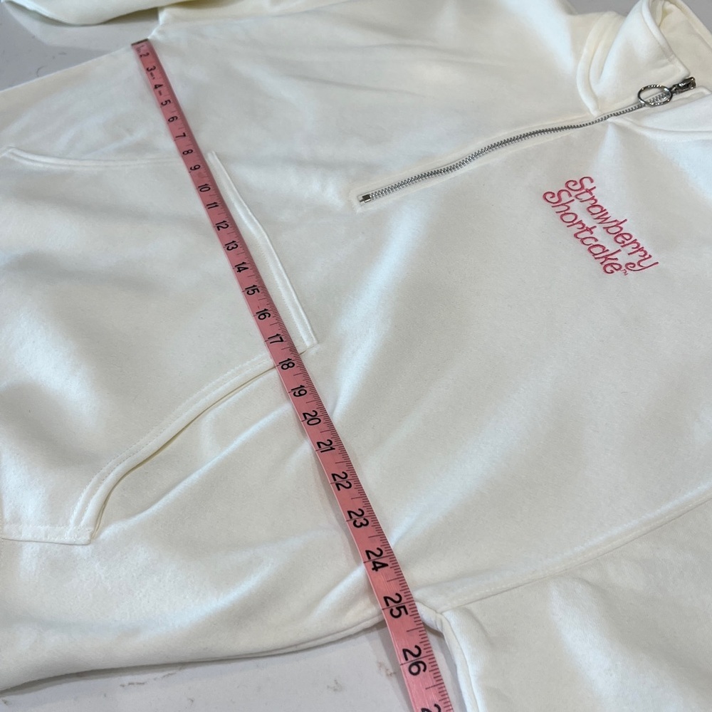 Strawberry Shortcake Quarter Zip Graphic Sweatshirt NWT - Picture 7 of 8